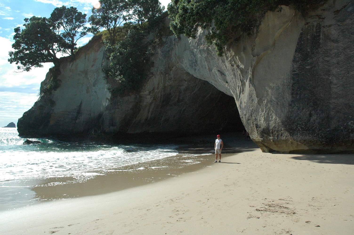 437   06 02   Coromandel   Cathedral Cove
